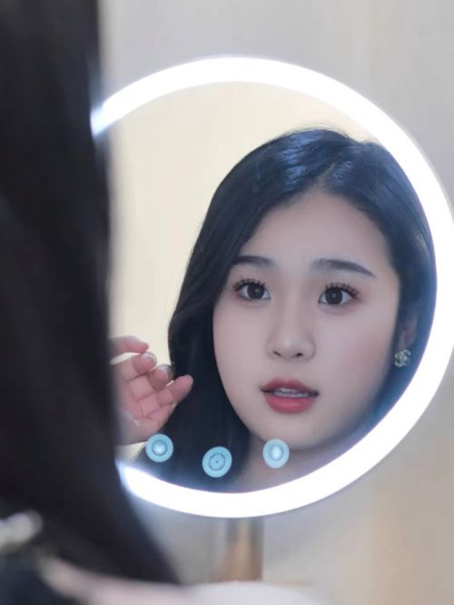 救手残党让化妆变得得心应手j9国际站登录歌岚美妆镜拯(图2)