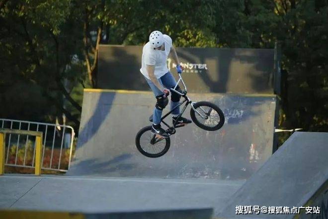 心 - 环境 价格地址楼盘详情配套电话交
