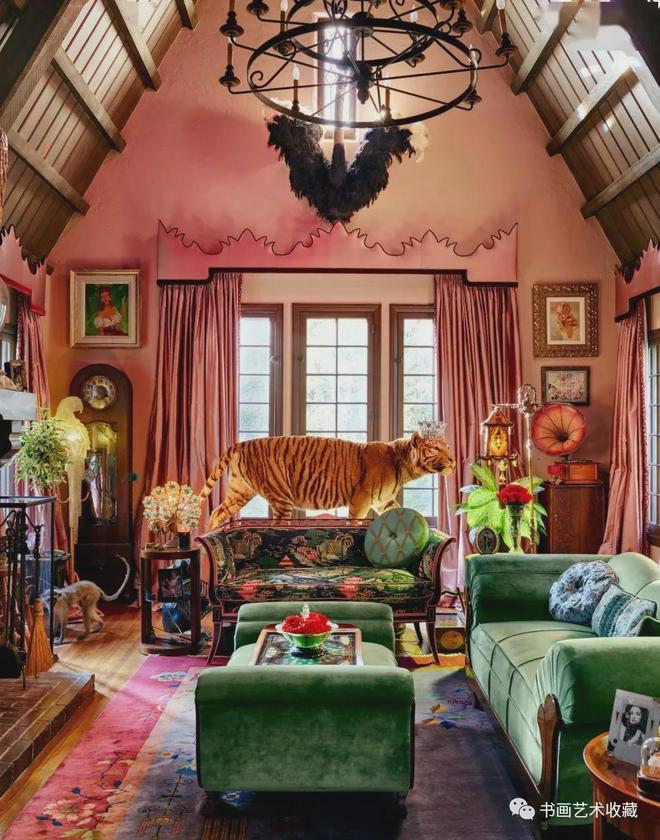 脱衣舞娘：身家14亿的她简直太美了！九游会j9入口登录新版世界上最知名的(图5)