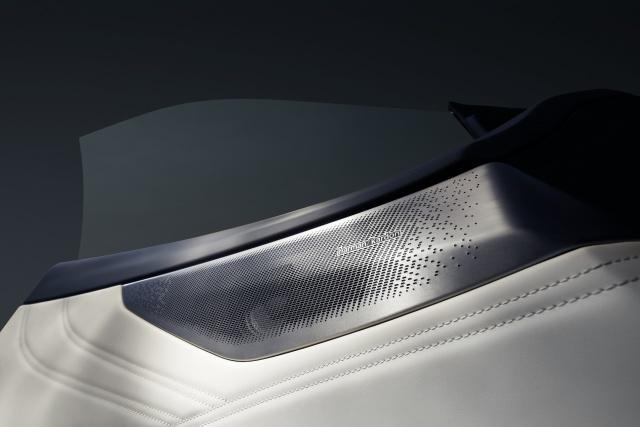 -P正式上市限时价1398万元起j9九游会登录全新领克07 EM(图8)